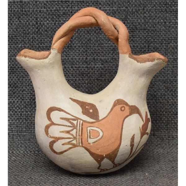 LAGUNA INDIAN POTTERY VASE