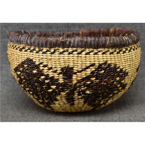 NORTHERN CALIFORNIA INDIAN BASKET