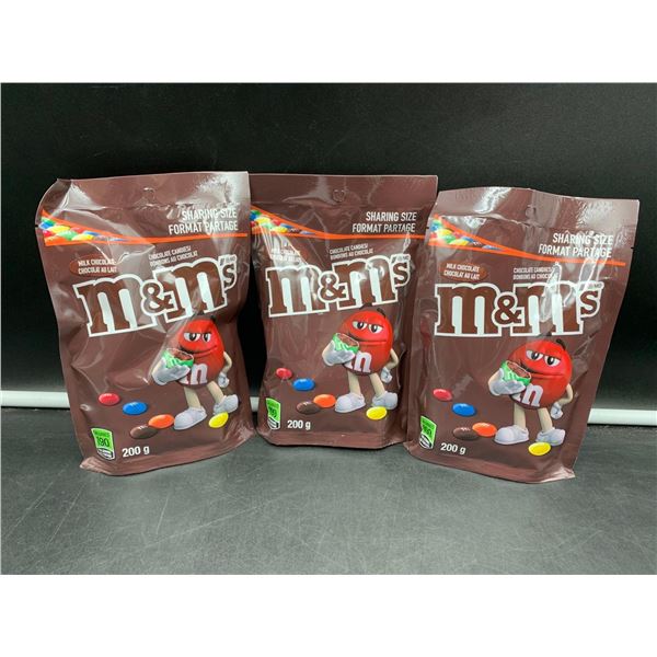 Milk Chocolate M&M's Candy (3 x 200g)