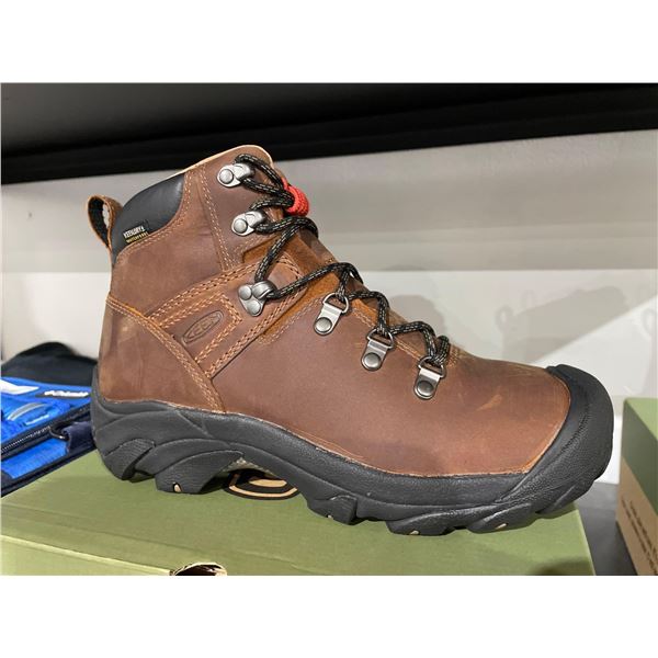 Keen Pyrenees Leather Hiking Boot Colour: Brown Size: 9.5 US Women's