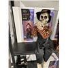 Image 2 : Animated Skeleton with Motion and Sound Size: 33" Tall