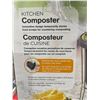 Image 2 : Poider Silicone Kitchen Compost Bin