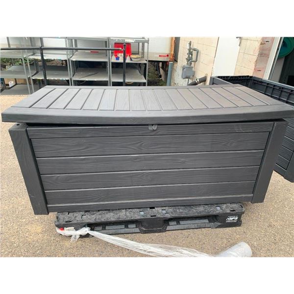 Keter Westwood Resin Deck Storage Box/ 2 Person Seating Bench/Outdoor Patio Garden Furniture 150 G/ 