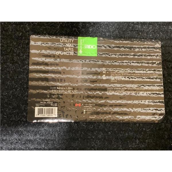 Korhani Studio Utility Mat 3' x 3'11"