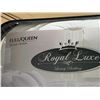 Image 4 : Royal Luxe Full/Queen 90"x90" White Down Duvet