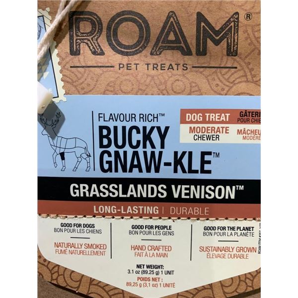 Bucky Gnaw-kle Dog Treat