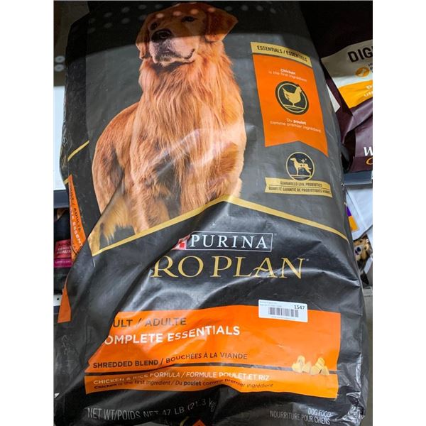 Purnia Pro Plan Adult Complete Essentials Shredded Blend Chicken & Rice Dog Kibble 47lbs