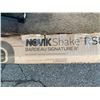 Image 1 : Novik Shake, 8ft Grey Shake Siding