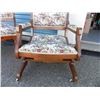 Image 8 : ANTIQUE PETIT POINT 6 PIECE SETTEE SET