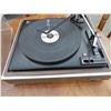 Image 2 : VINTAGE LLOYD TURNTABLE & SPEAKERS