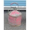 Image 1 : LARGE ANTIQUE GAS CAN