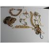 Image 1 : BAG OF COSTUME JEWELLERY LOT 7