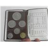 Image 6 : 1975 JUAN CARLOS 1  NUMISMATICA SERIES COIN SET