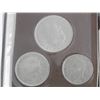 Image 8 : 1975 JUAN CARLOS 1  NUMISMATICA SERIES COIN SET