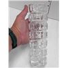 Image 2 : BEAUTIFUL HEAVY CRYSTAL GLASS DESIGNED VASE
