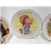 Image 3 : LOT OF 6 VINTAGE 1970S/1980S SMALL DECORATIVE PLATES AND HOLDERS