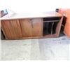 Image 2 : MID CENTURY CREDENZA