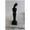 Image 1 : Woman Figurine Decoration
