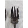 Image 3 : (2) Silverplated Forks