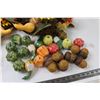 Image 3 : 2 Lg Wreaths, 1 Sm Wreath, 24 Gourds in Plastic (new)