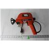 Image 1 : Black and Decker Plus Paint Sprayer