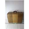 Image 1 : Vintage Suitcase