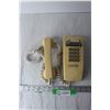 Image 1 : Vintage Wall Phone