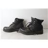 Image 2 : Pair of Mens Rugged Boots - Size 13