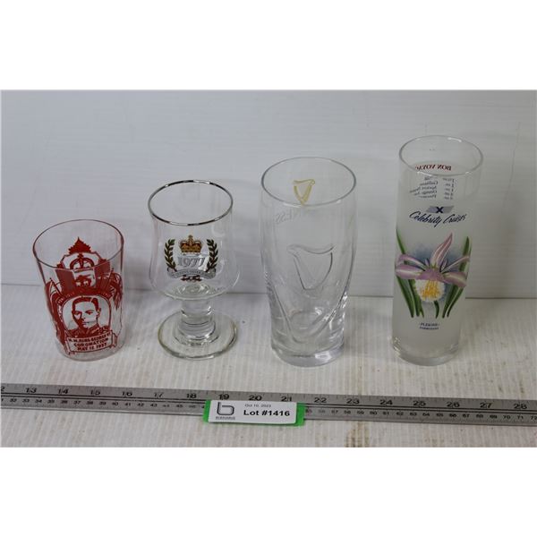 (4) Drinking Glasses