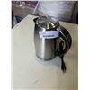 Image 2 : CUISINART 1.7.L STAINLESS KETTLE TESTED AND WORKING - RETAIL $79