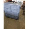 Image 2 : 7 DRAWER DRESSER