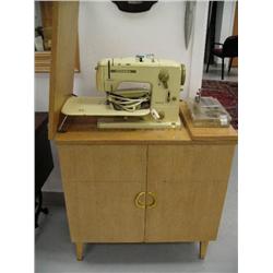 Sewing Machine 1950's case Vernina  (47)