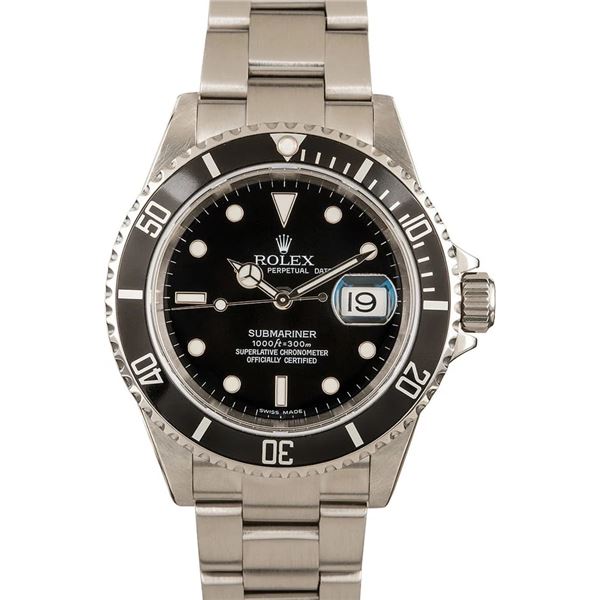 Pre-owned Rolex Submariner 16610T