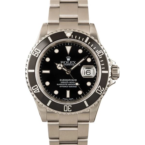 Pre-owned Rolex Submariner 16610T