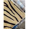 Image 2 : SUNSHINE RUGS INC. 7' X 10' AREA RUG - "PIZZAZZ ZEBRA" MADE IN TURKEY