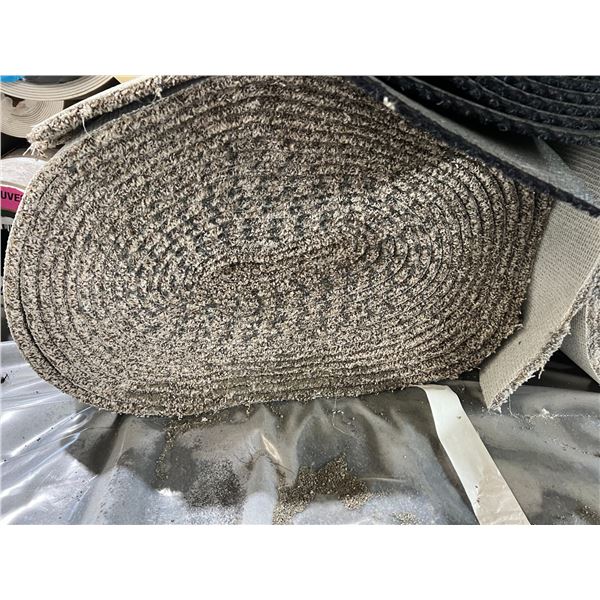 PART ROLL CARPET "BEIGE GREY" 20" DIAMETER