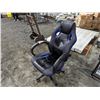 Image 1 : BLUE & BLACK OFFICE CHAIR