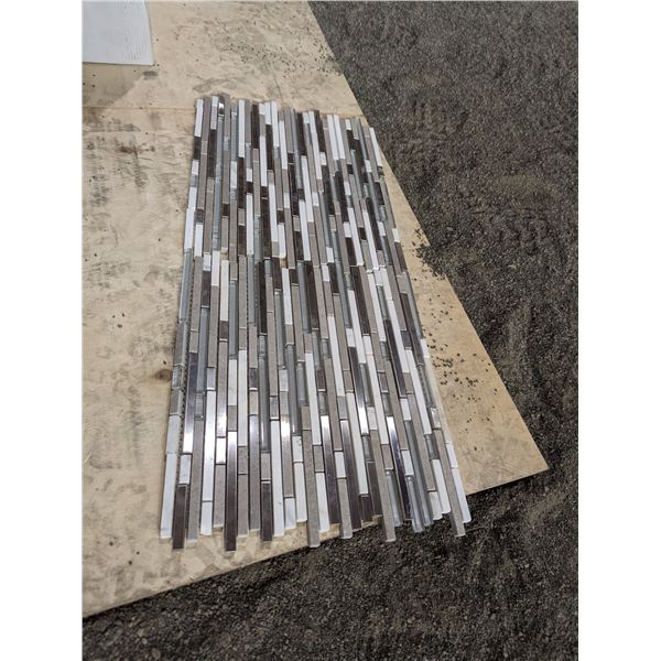 GLASS, STONE & METAL MOSAIC BACKSPLASH - 12  X 12  X 5 PCS X 5 SQ FT BOX X 10 BOXES - TOTAL