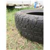 Image 4 : BF Goodrich tire P245/65R17