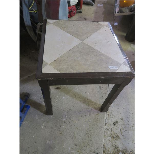 wooden table - 24"x22"x22"H