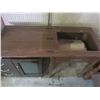 Image 2 : wooden sewing machine stand - 22"x18"x31.5"H