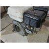 Image 5 : Honda 5.5HP GX160 gas engine - has compression