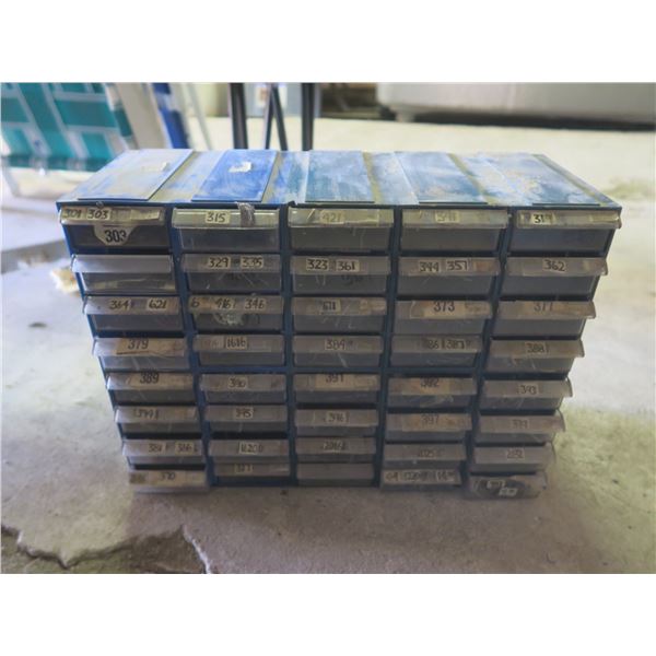 bolt organizer with contents