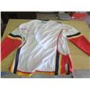 Image 4 : XL Calgary Flames jersey - white