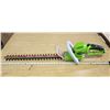 Image 3 : Greenworks electric hedge trimmer