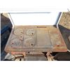 Image 3 : Wood cook stove great shape vintage 25x41x29