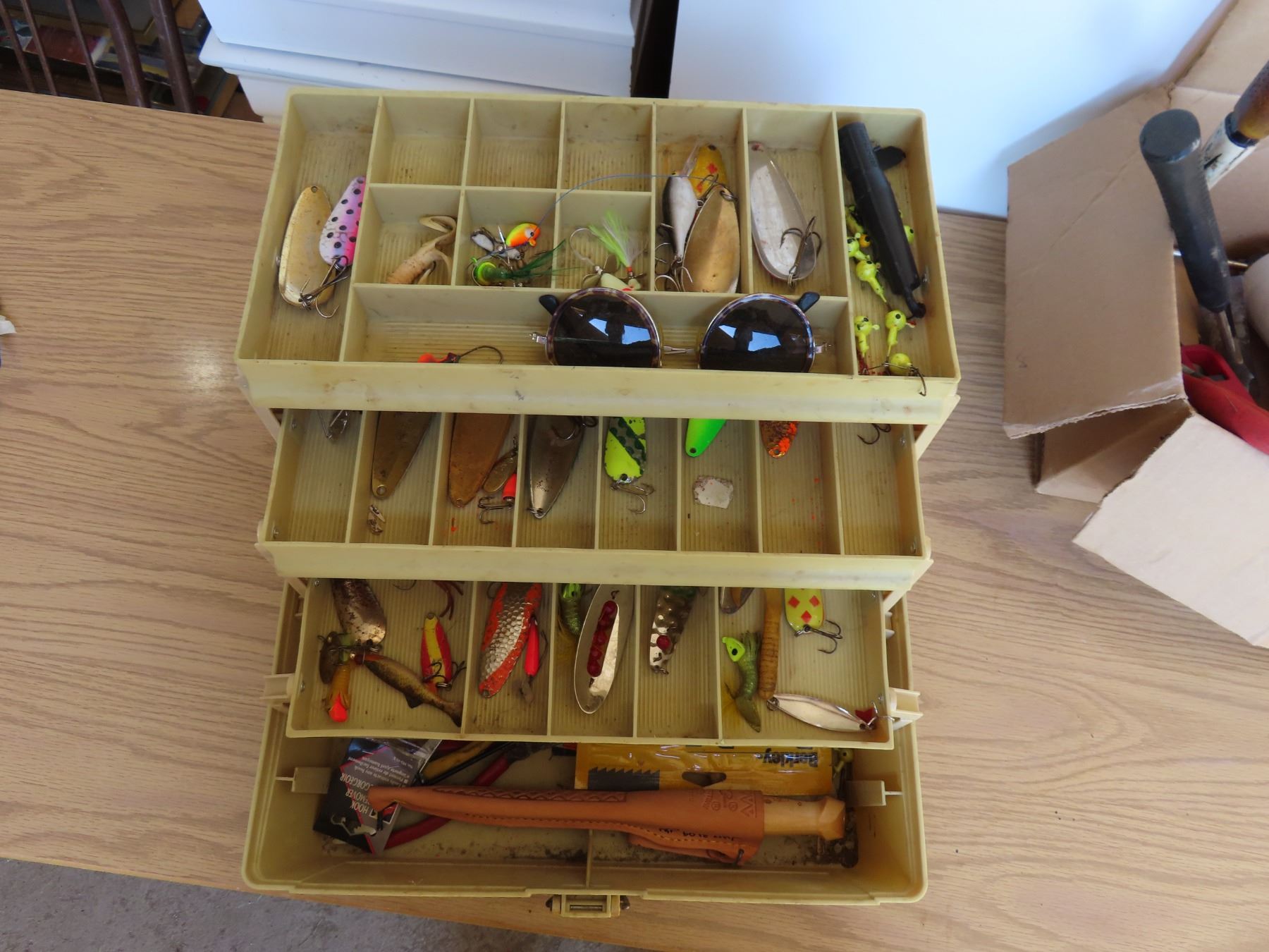tackle box and tackle Schmalz Auctions