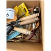 Image 2 : 266: Box of tools