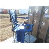 Image 3 : Folding Lawn Chair - Blue - with Cup Holder
