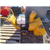 Image 2 : mastercraft snow blower electric start runs good